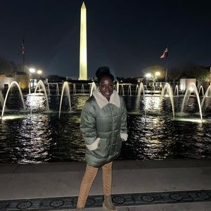 Meet your Posher, Katina